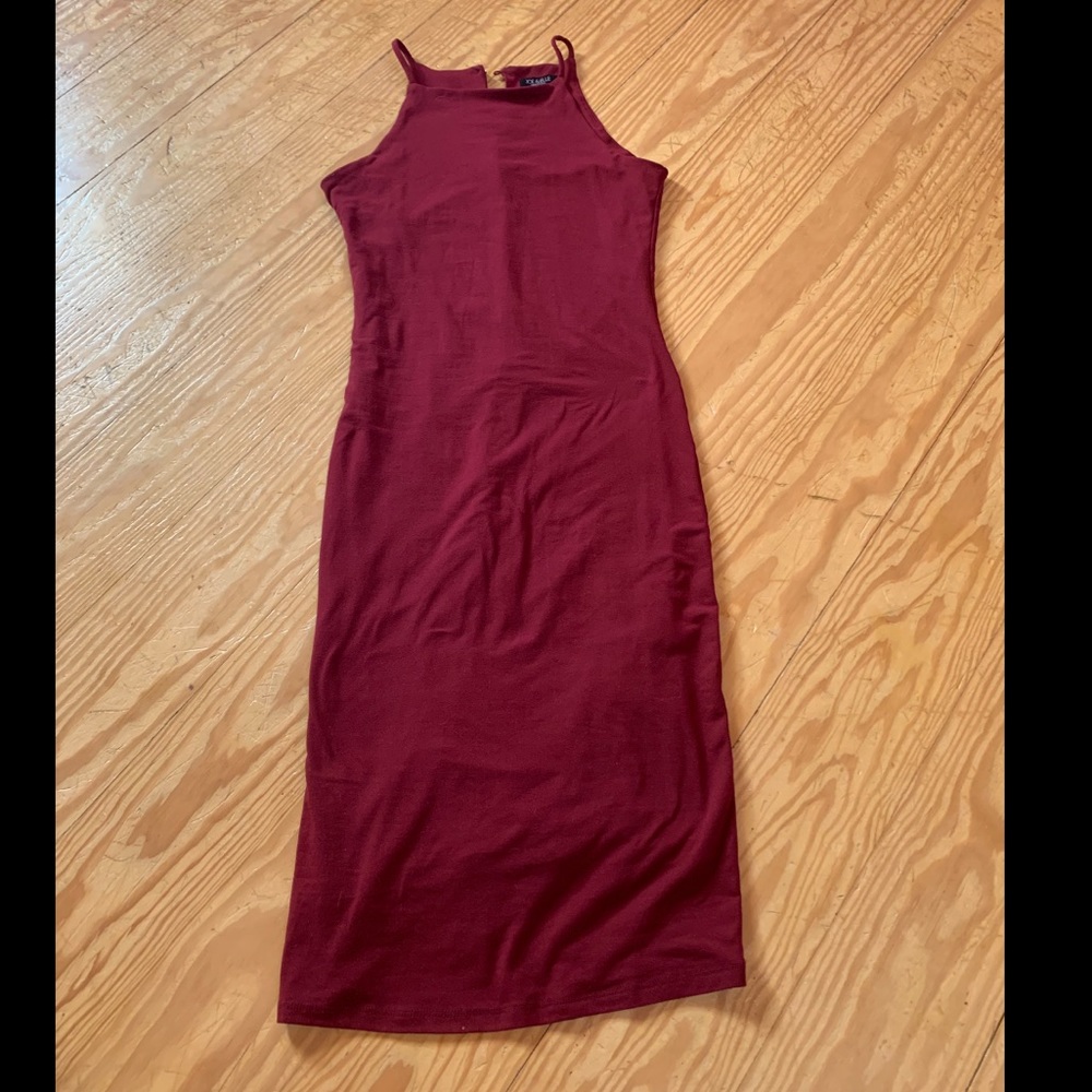 Maroon stretch 3/4 length dress